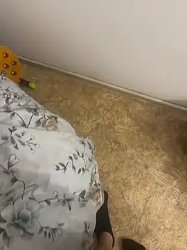 Snapshot of Ariel_Ari chatting on 06.07.26 Ariel Ari online show from 06.07.26