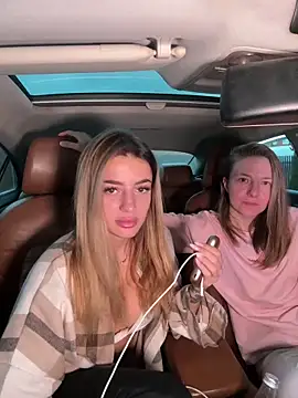 Snapshot of Jasmine_urPrincess chatting on 11.14.25 Jasmine urPrincess online show from 11.14.25