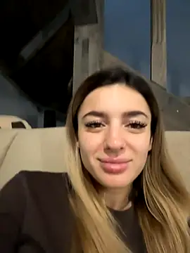 Snapshot of Jasmine_urPrincess chatting on 11.21.25 Jasmine urPrincess online show from 11.21.25