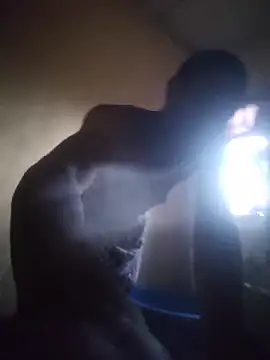 Snapshot of MkingPin chatting on 12.02.25 MkingPin online show from 12.02.25