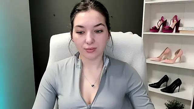 Snapshot of Meagn_Extasy chatting on 04.06.26 Meagn Extasy online show from 04.06.26