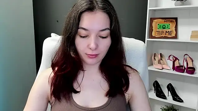 Snapshot of Meagn_Extasy chatting on 06.11.26 Meagn Extasy online show from 06.11.26
