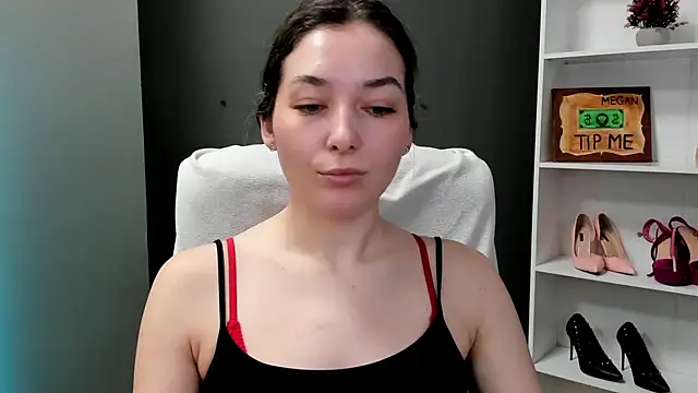 Snapshot of Meagn_Extasy chatting on 06.12.26 Meagn Extasy online show from 06.12.26