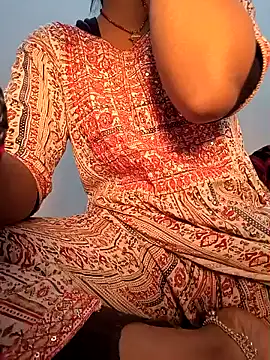 Snapshot of Angel-life chatting on 12.15.24 Angel-life online show from 12.15.24