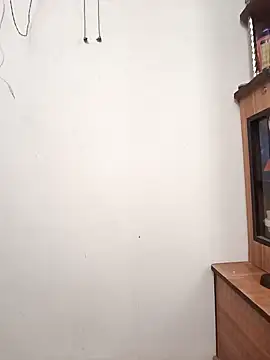 Snapshot of Angel-life chatting on 12.28.24 Angel-life online show from 12.28.24