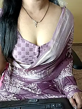 Snapshot of Adwithaa chatting on 01.08.26 Adwithaa online show from 01.08.26