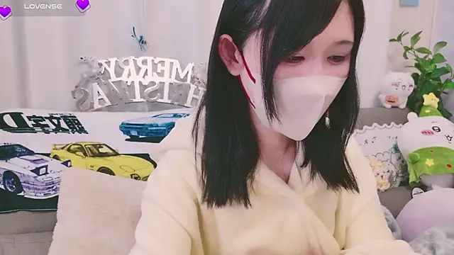 Snapshot of Conatsu chatting on 12.09.24 Conatsu online show from 12.09.24