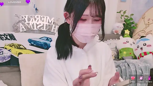 Snapshot of Conatsu chatting on 12.10.24 Conatsu online show from 12.10.24