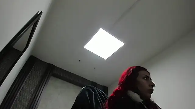 Snapshot of selene_red_ chatting on 03.06.26 selene red online show from 03.06.26