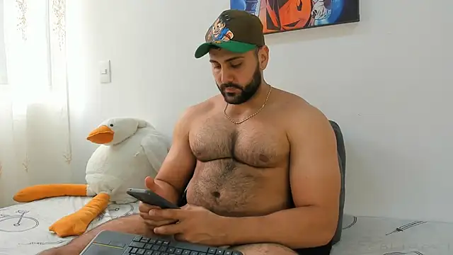 Snapshot of ETHAN_ROX chatting on 11.06.25 ETHAN ROX online show from 11.06.25