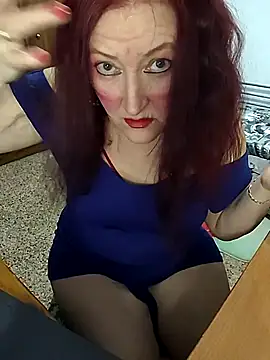 SabrinaXlovess online show from 12.16.25