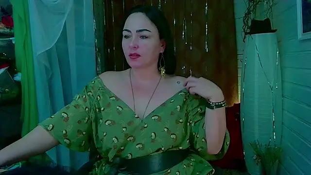 Snapshot of _Cloud_Atlas_ chatting on 12.22.24 Cloud Atlas online show from 12.22.24