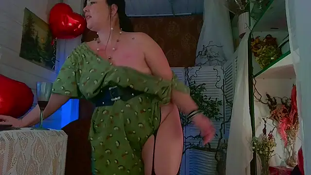 Snapshot of _Cloud_Atlas_ chatting on 02.15.26 Cloud Atlas online show from 02.15.26