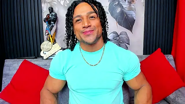 MikeEstevess online show from 10.13.25