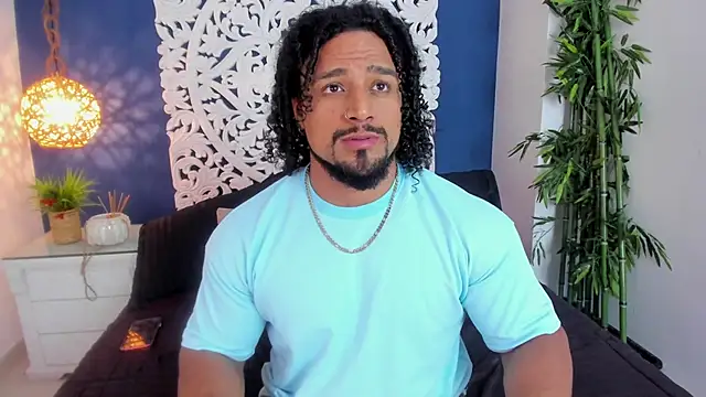 MikeEstevess online show from 06.11.26