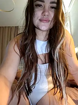 Snapshot of stacy_stoone chatting on 12.21.25 stacy stoone online show from 12.21.25