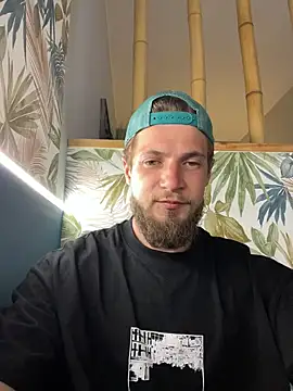 Snapshot of jimmyy_ chatting on 05.19.26 jimmyy online show from 05.19.26