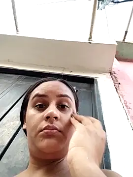 Snapshot of Andreita_95 chatting on 05.17.26 Andreita 95 online show from 05.17.26