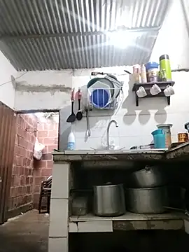 Snapshot of Andreita_95 chatting on 06.17.26 Andreita 95 online show from 06.17.26