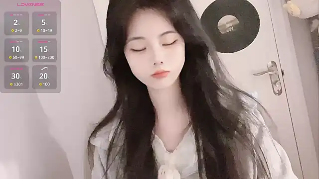 Qedgjwyz1 online show from 02.08.25