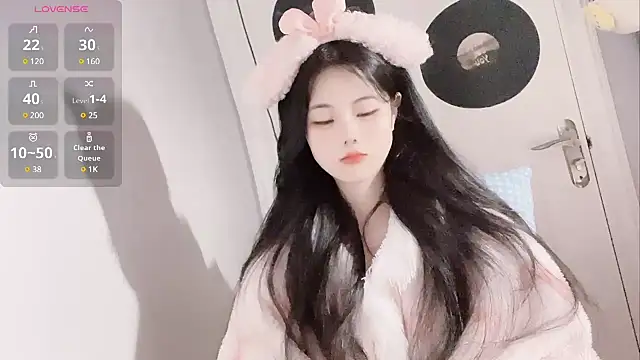 Qedgjwyz1 online show from 02.10.25