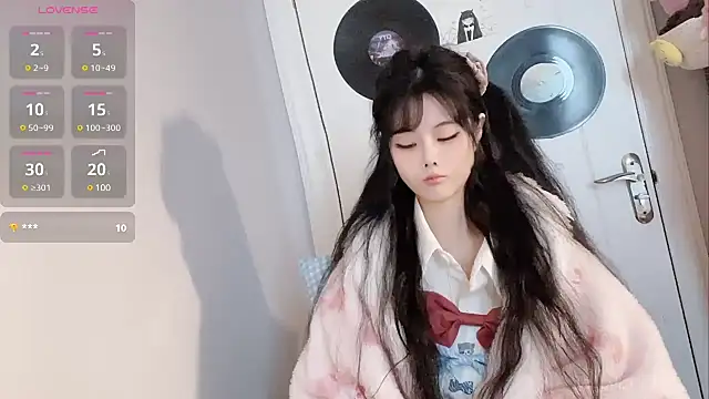 Qedgjwyz1 online show from 03.05.25