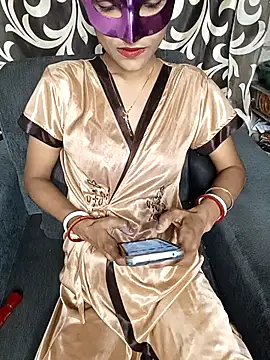 Snapshot of REVA_DARLING chatting on 02.14.26 REVA DARLING online show from 02.14.26