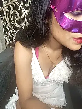 REVA DARLING online show from 05.27.26