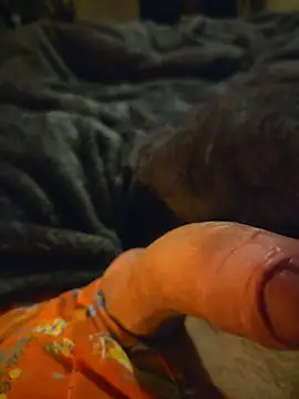 Snapshot of ruffuuss chatting on 02.20.26 ruffuuss online show from 02.20.26