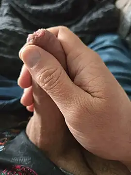 Snapshot of ruffuuss chatting on 04.05.26 ruffuuss online show from 04.05.26