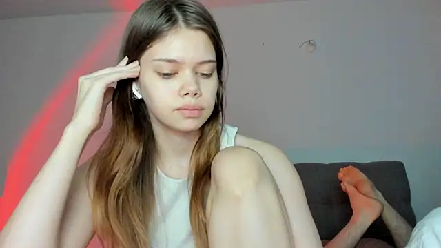 Snapshot of chansetolove chatting on 02.14.26 chansetolove online show from 02.14.26