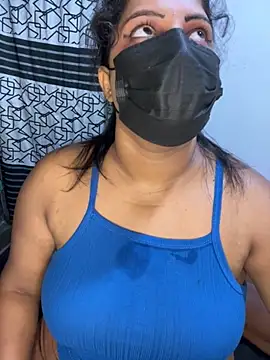 Snapshot of NOORA-GIRL chatting on 11.26.25 NOORA-GIRL online show from 11.26.25