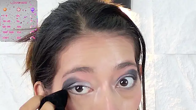 zorravioletta1 online show from 10.24.25