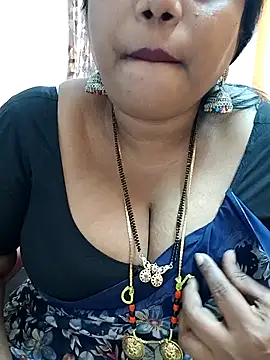 Snapshot of Swapna_143 chatting on 12.10.24 Swapna 143 online show from 12.10.24