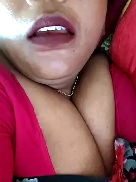 Snapshot of Swapna_143 chatting on 03.12.25 Swapna 143 online show from 03.12.25