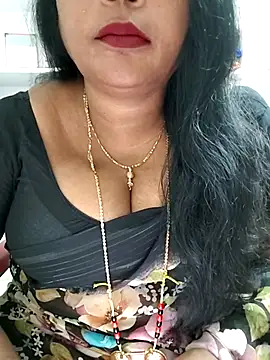 Snapshot of Swapna_143 chatting on 09.11.25 Swapna 143 online show from 09.11.25