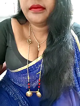 Snapshot of Swapna_143 chatting on 11.18.25 Swapna 143 online show from 11.18.25