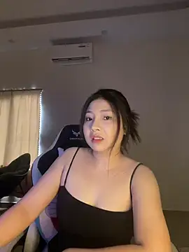 Snapshot of MiMi_0293 chatting on 02.08.26 MiMi 0293 online show from 02.08.26