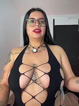 Devilsweet17 online show from 04.23.26