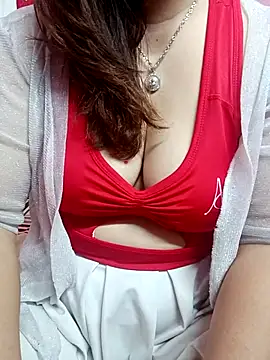 Miuu Spaa online show from 02.21.25