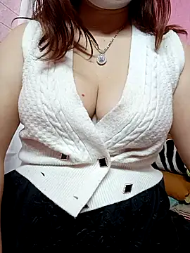 Miuu Spaa online show from 02.23.25