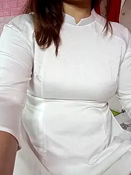 Miuu Spaa online show from 03.02.25