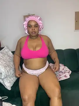 NaughtyKelly28 online show from 10.29.25