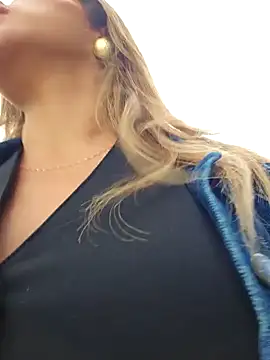 Karen San Miguel online show from 10.26.25