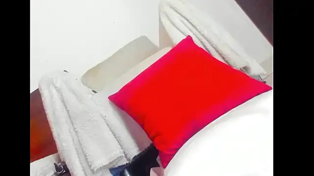 Snapshot of Dear_anne chatting on 03.14.26 Dear anne online show from 03.14.26