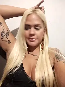 Snapshot of perolaar chatting on 12.10.24 perolaar online show from 12.10.24