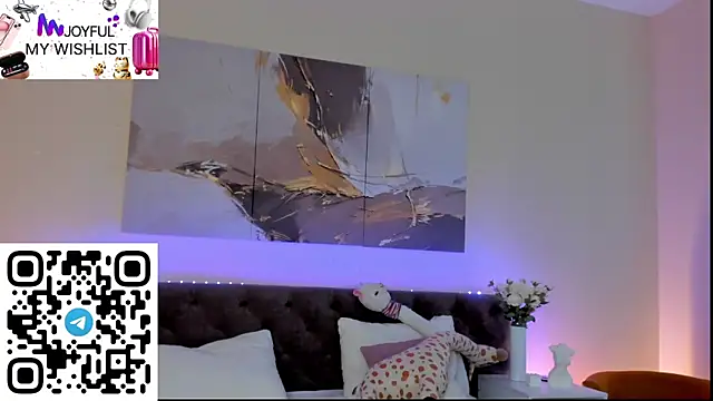 Snapshot of Ariella_Sol chatting on 01.23.25 Ariella Sol online show from 01.23.25