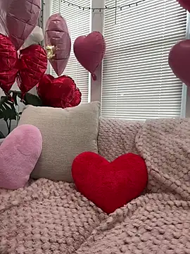 LoveShae  online show from 02.12.26