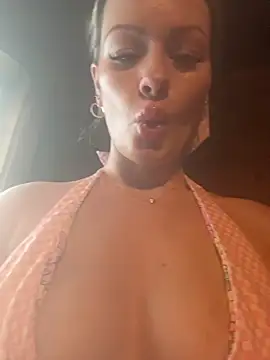 LoveShae  online show from 02.18.26