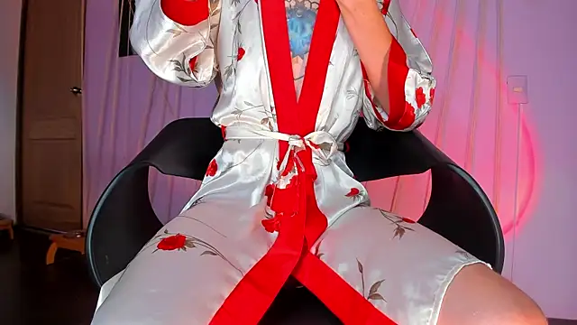 Snapshot of MrShaggy chatting on 01.15.25 MrShaggy online show from 01.15.25